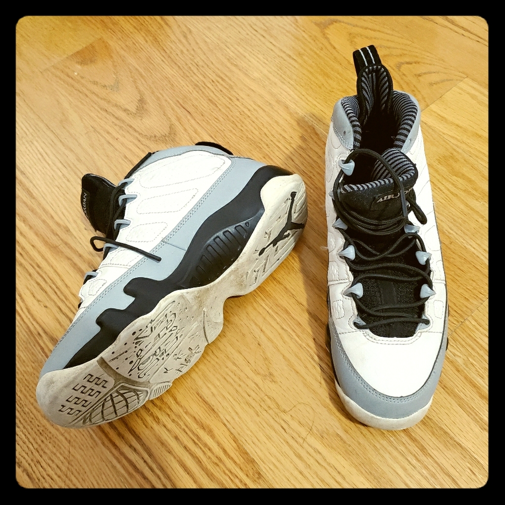 NIKE AIR JORDAN 9 IX RETRO